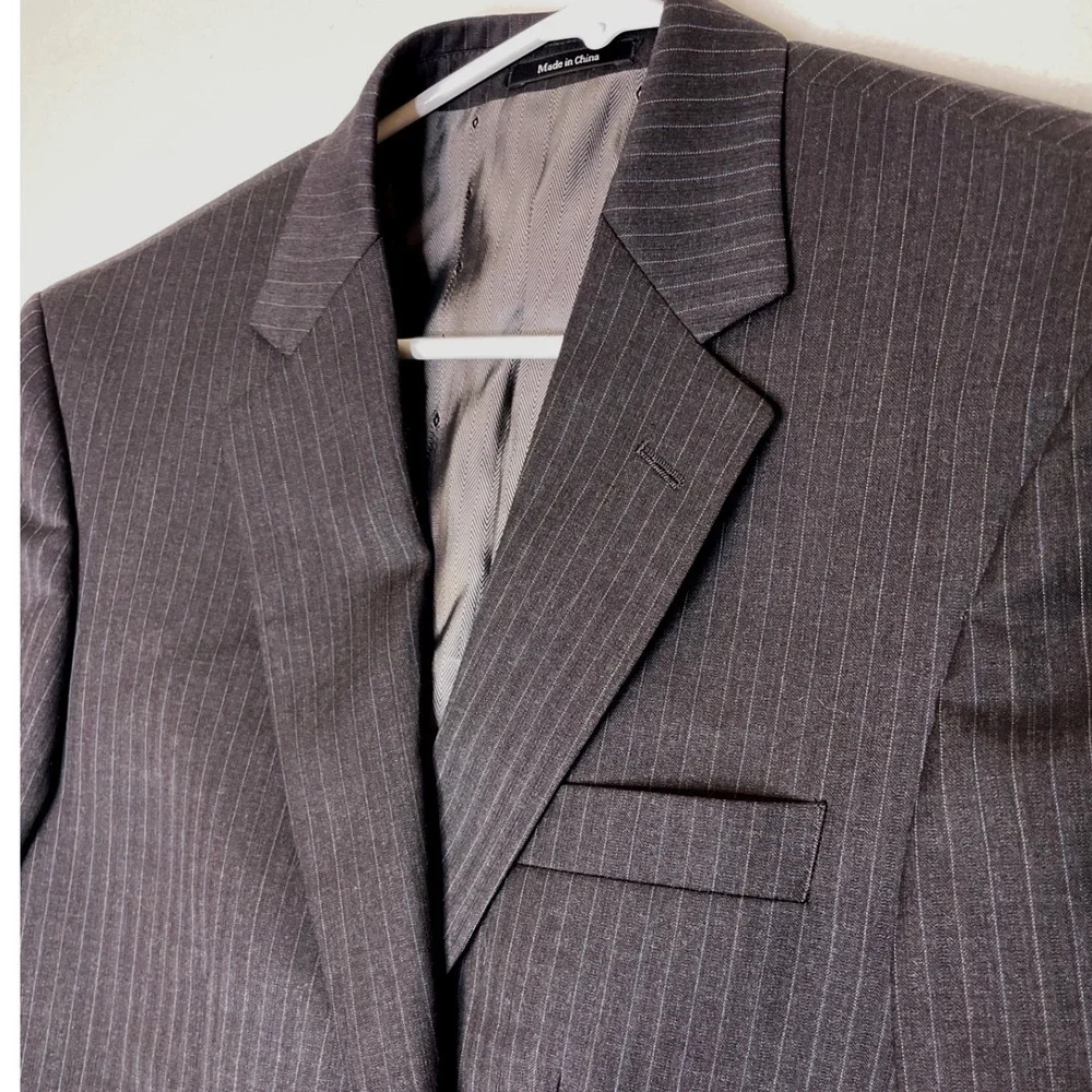 Mens Wool Suit Jacket Pinstripe 38L Charcoal Gray Joseph & Feiss